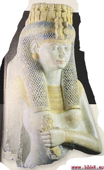 Жена хеттитка фараона Рамсеса, тот, который - как предполагают - противостоял Моисею.