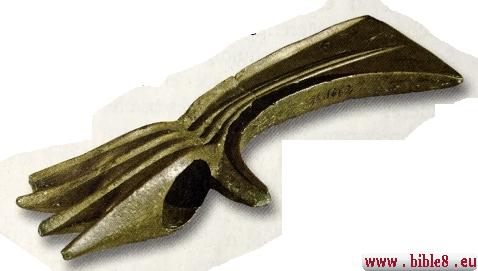 Хеттский креативный топорик.